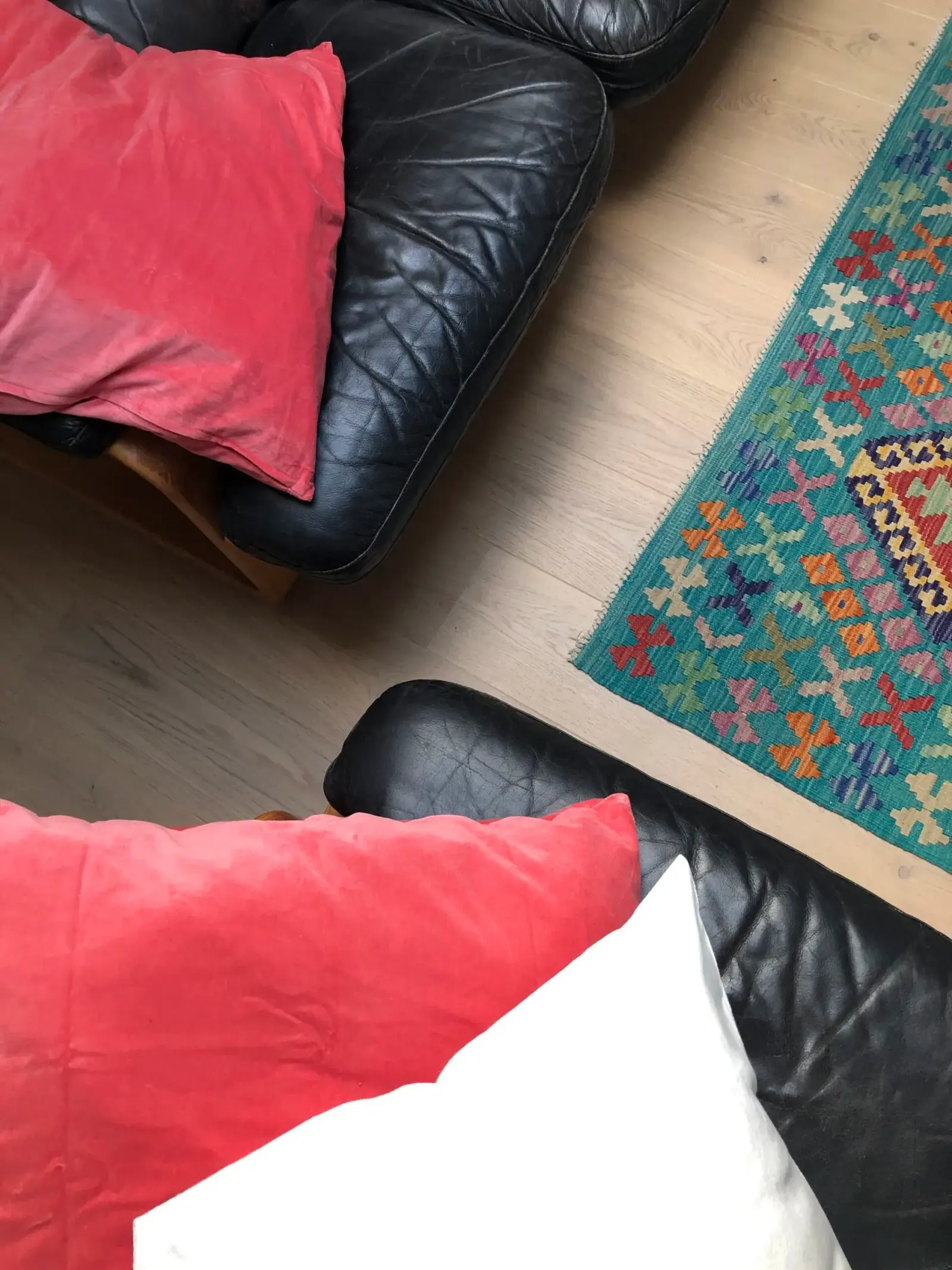 Un loft sous les toits — détail de la réalisation Ve Atelier by Victoria